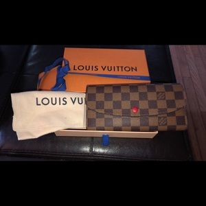 Louis Vuitton Emilie Wallet - Damier Ebene